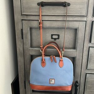 Dooney & Bourke, Pebble Grain Leather Zip Zip Satchel, never used blue